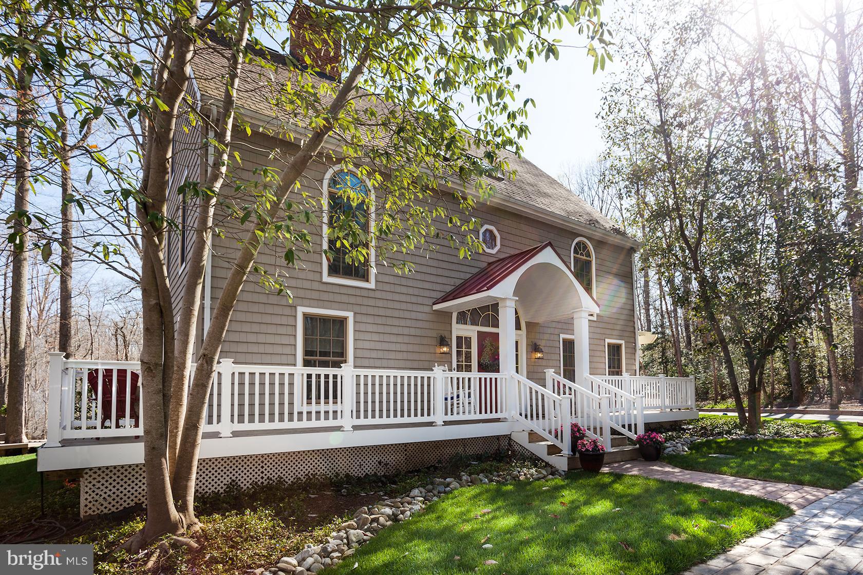 3179 Rolling Road Edgewater, MD 21037 - Photo 2 of 30 Exterior (Front)