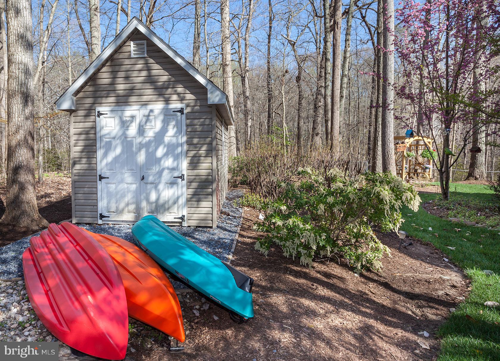 3179 Rolling Road Edgewater, MD 21037 - Photo 27 of 30 Exterior (Rear)