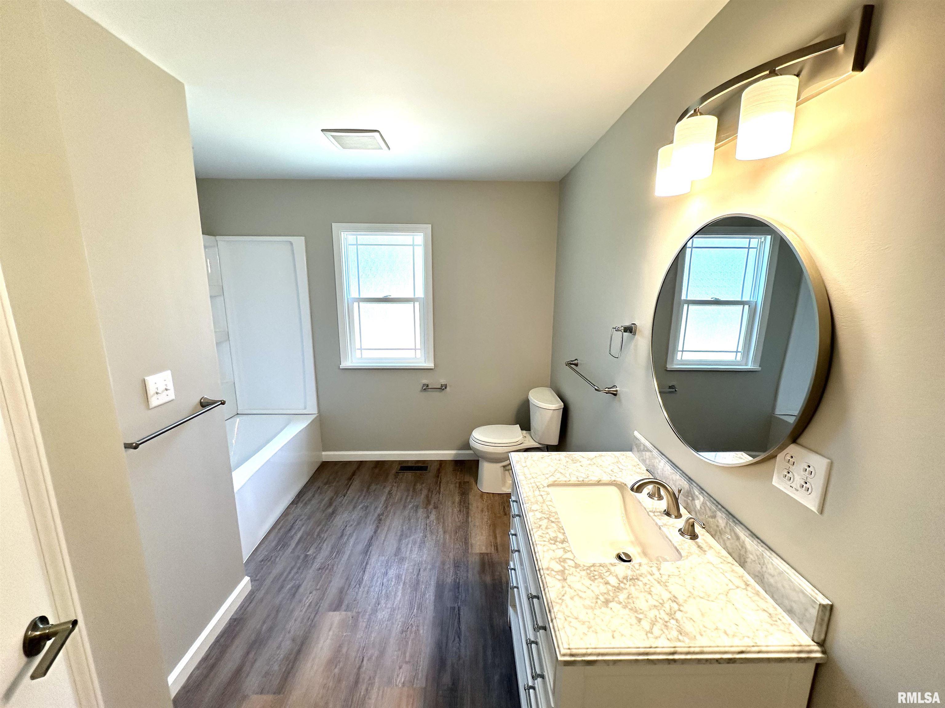 119 Randolph Drive Centralia, IL 62801 - Photo 11 of 14