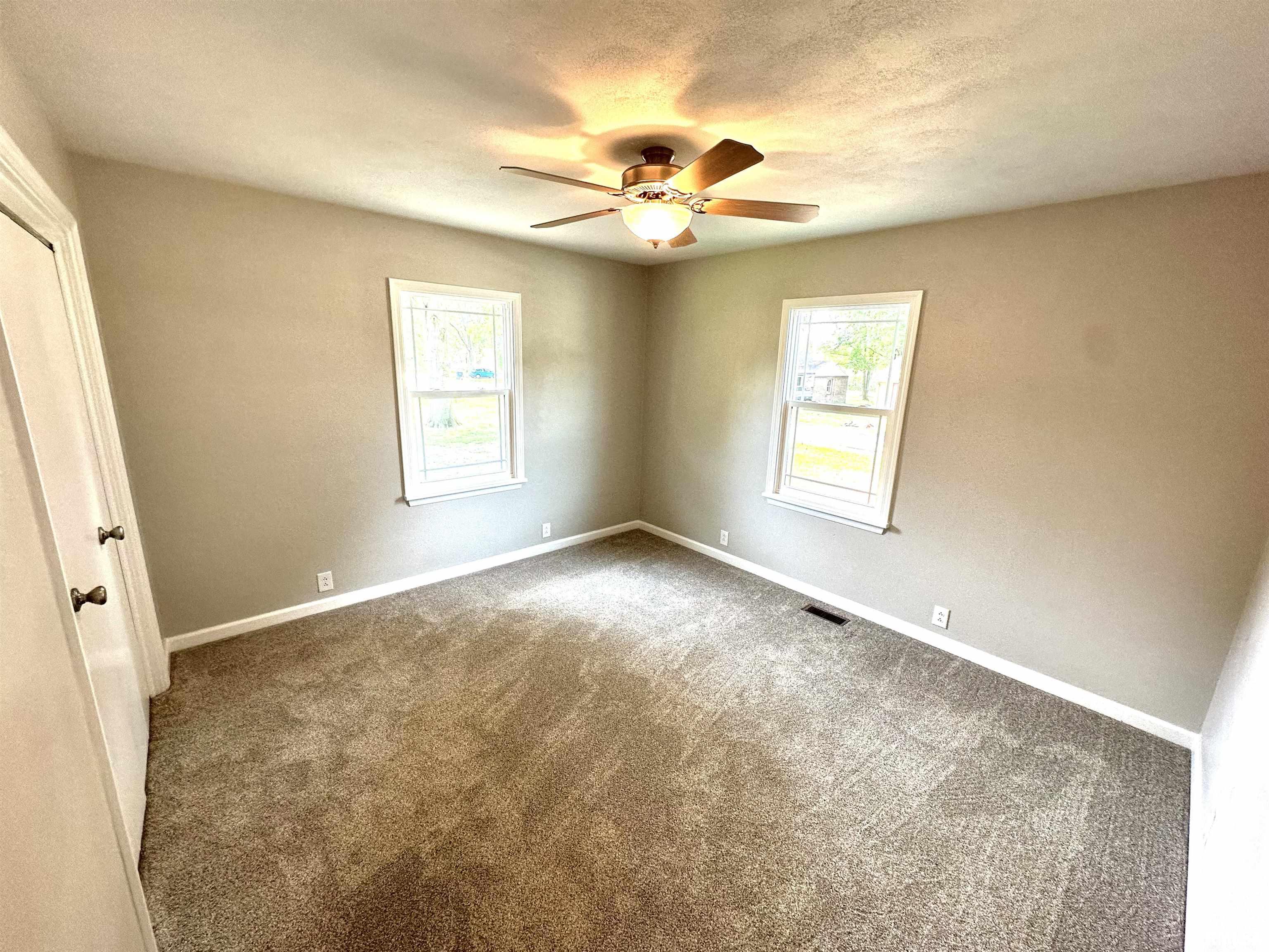 119 Randolph Drive Centralia, IL 62801 - Photo 8 of 14