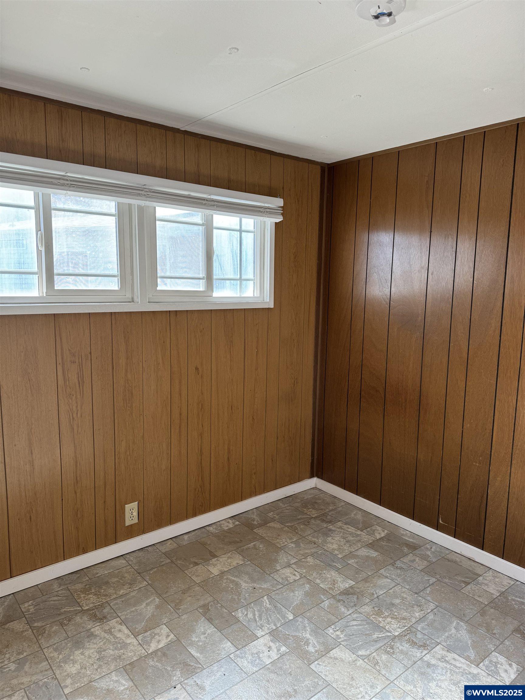 340 Northeast Crest Street, Unit 2 Sublimity, OR 97385 - Photo 11 of 15
