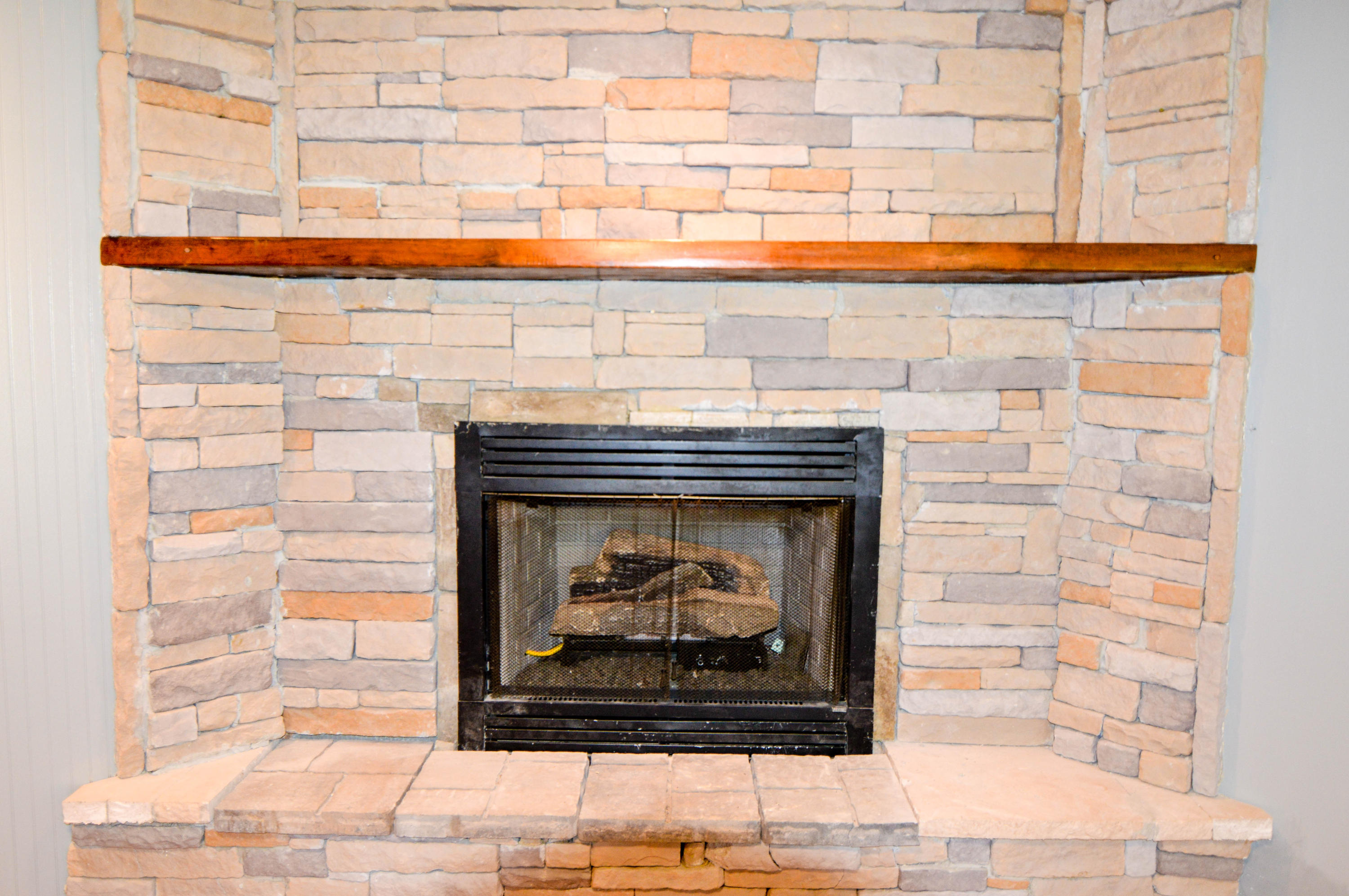 806 Cemetery Road Oliver Springs, TN 37840 - Photo 7 of 39 Gas Fireplace