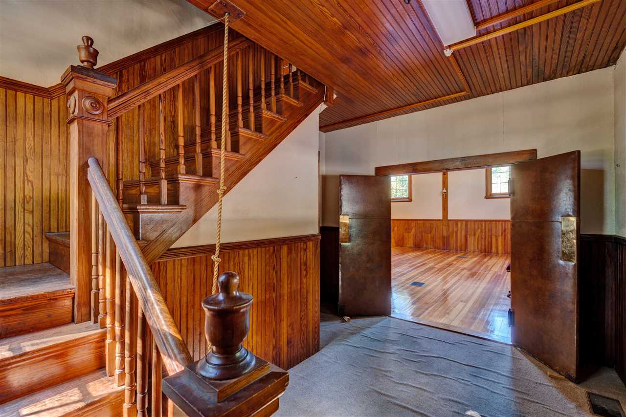 37 Prospect Hill Road Sunapee, NH 03782 - Photo 10 of 19