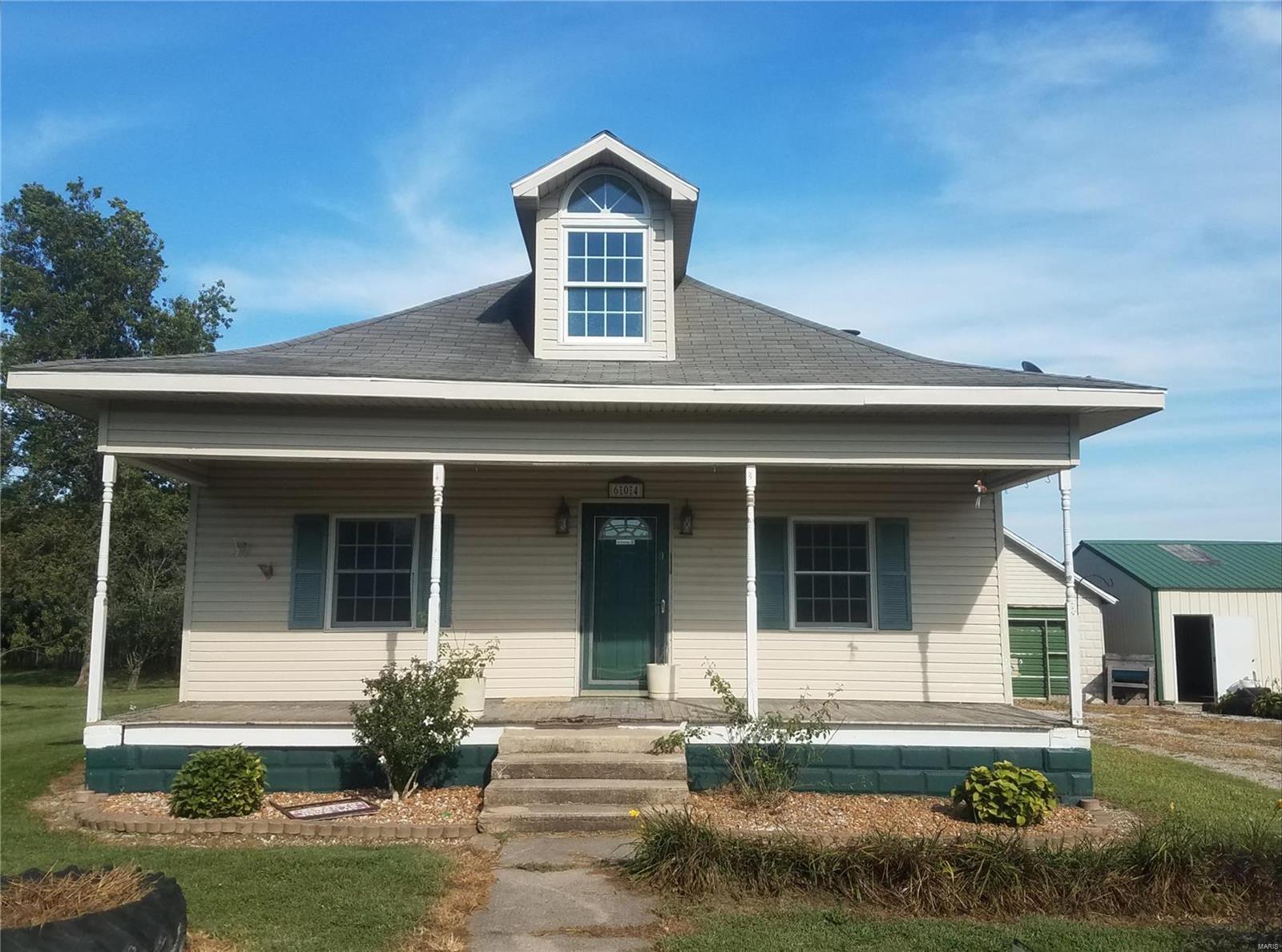 604 Maple Street Donnellson, IL 62019 - Photo 1 of 16 Gallery Image 1