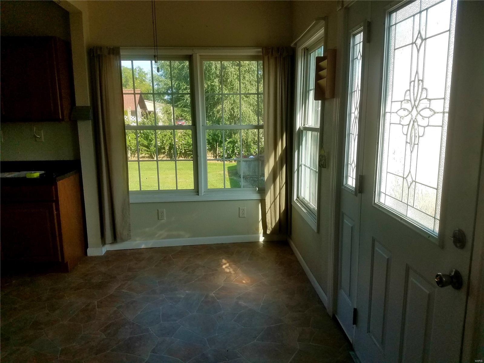 604 Maple Street Donnellson, IL 62019 - Photo 12 of 16 Gallery Image 12