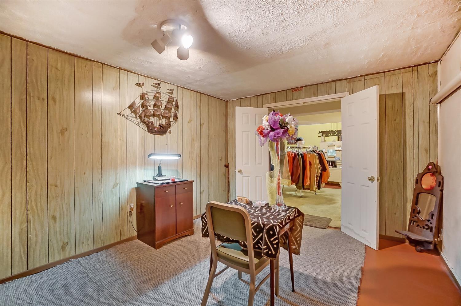 161 Greenhill Road Dayton, OH 45405 - Photo 32 of 42 Gallery Image 32
