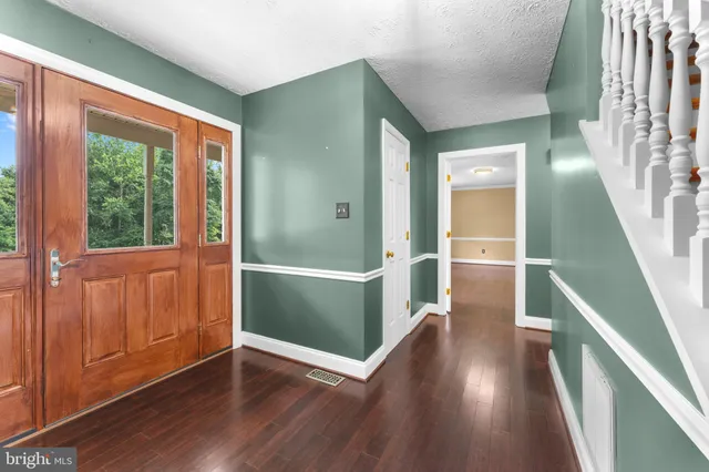 wooden floor in an empty room