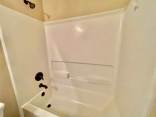 $1,950 | 142 Sierra Rose Loop, Georgetown, TX 78626