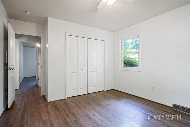 $400,000 | 944 Lancashire Court Southeast, Unit 946, Grand Rapids, MI 49508