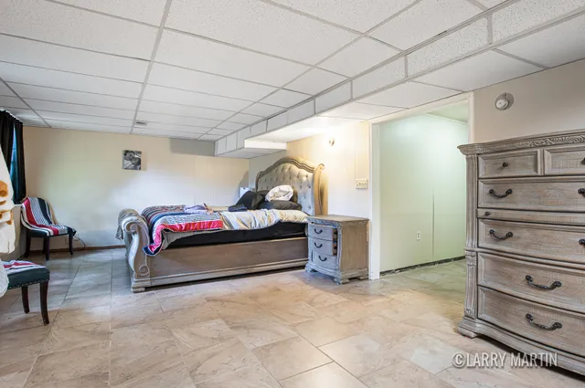 $400,000 | 944 Lancashire Court Southeast, Unit 946, Grand Rapids, MI 49508