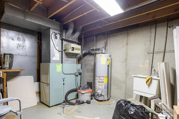 $400,000 | 944 Lancashire Court Southeast, Unit 946, Grand Rapids, MI 49508