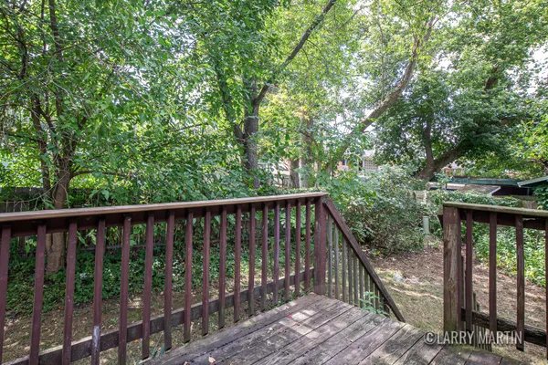 $400,000 | 944 Lancashire Court Southeast, Unit 946, Grand Rapids, MI 49508