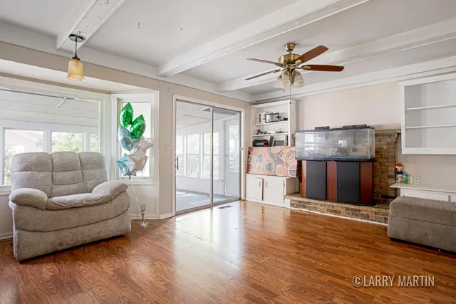 $400,000 | 944 Lancashire Court Southeast, Unit 946, Grand Rapids, MI 49508