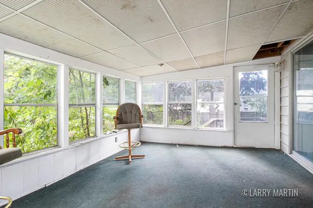 $400,000 | 944 Lancashire Court Southeast, Unit 946, Grand Rapids, MI 49508