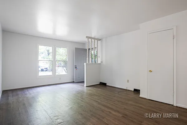 $400,000 | 944 Lancashire Court Southeast, Unit 946, Grand Rapids, MI 49508