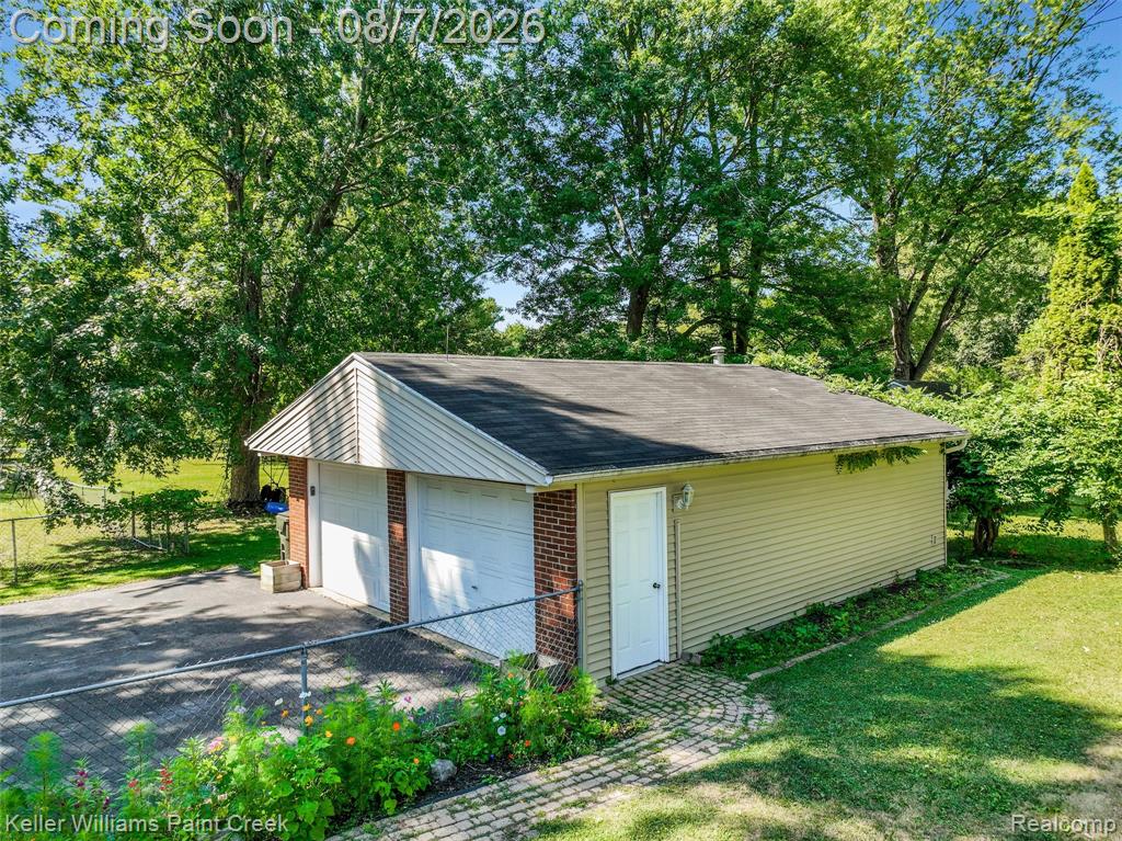 3302 Grant Road Rochester Hills, MI 48309 - Photo 44 of 58 Gallery Image 44