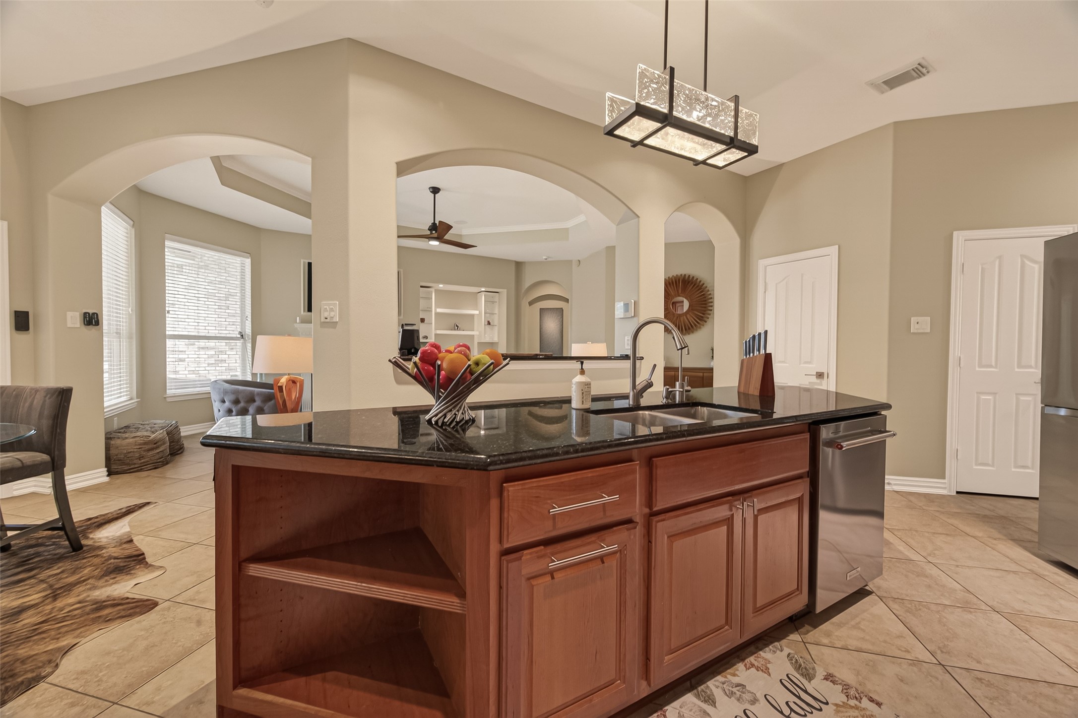 171 East Lansdowne Circle Spring, TX 77382 - Photo 13 of 26