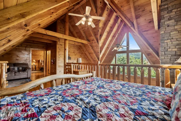 $975,000 | 1424 Rocky Top Way, Townsend, TN 37882