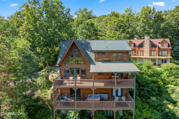 $975,000 | 1424 Rocky Top Way, Townsend, TN 37882