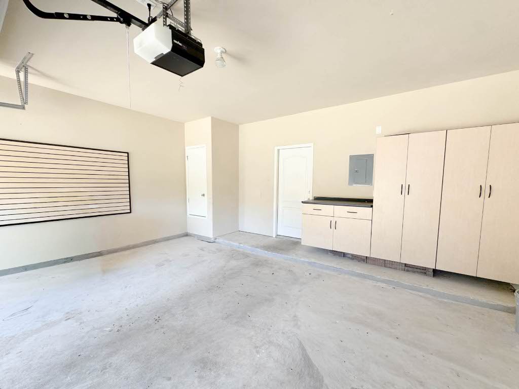 7711 Stephany Taylor Drive Austin, TX 78745 - Photo 20 of 23 a view of an empty room with a window