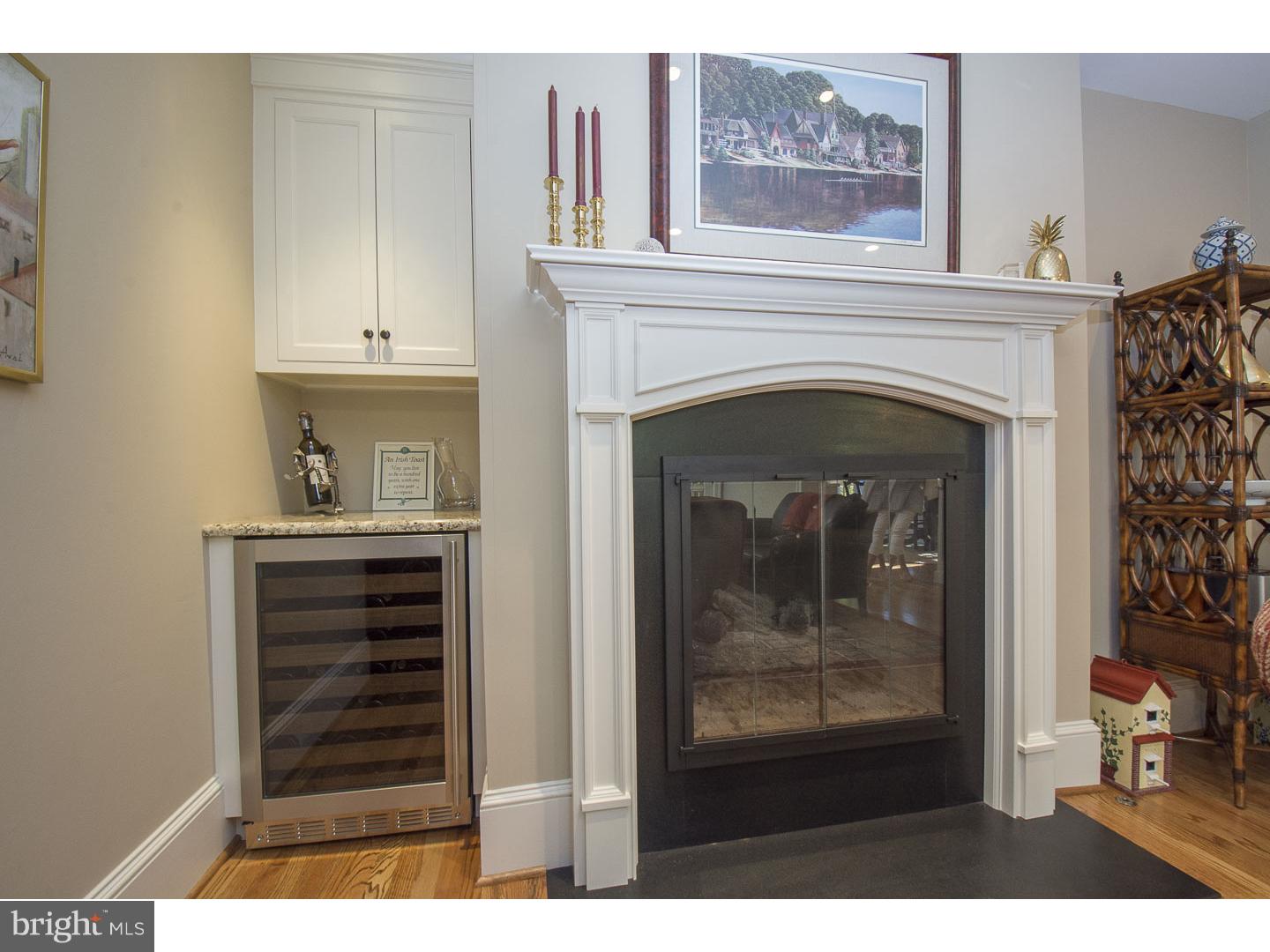 440 Waynesbrooke Road Berwyn, PA 19312 - Photo 12 of 23 Family Room