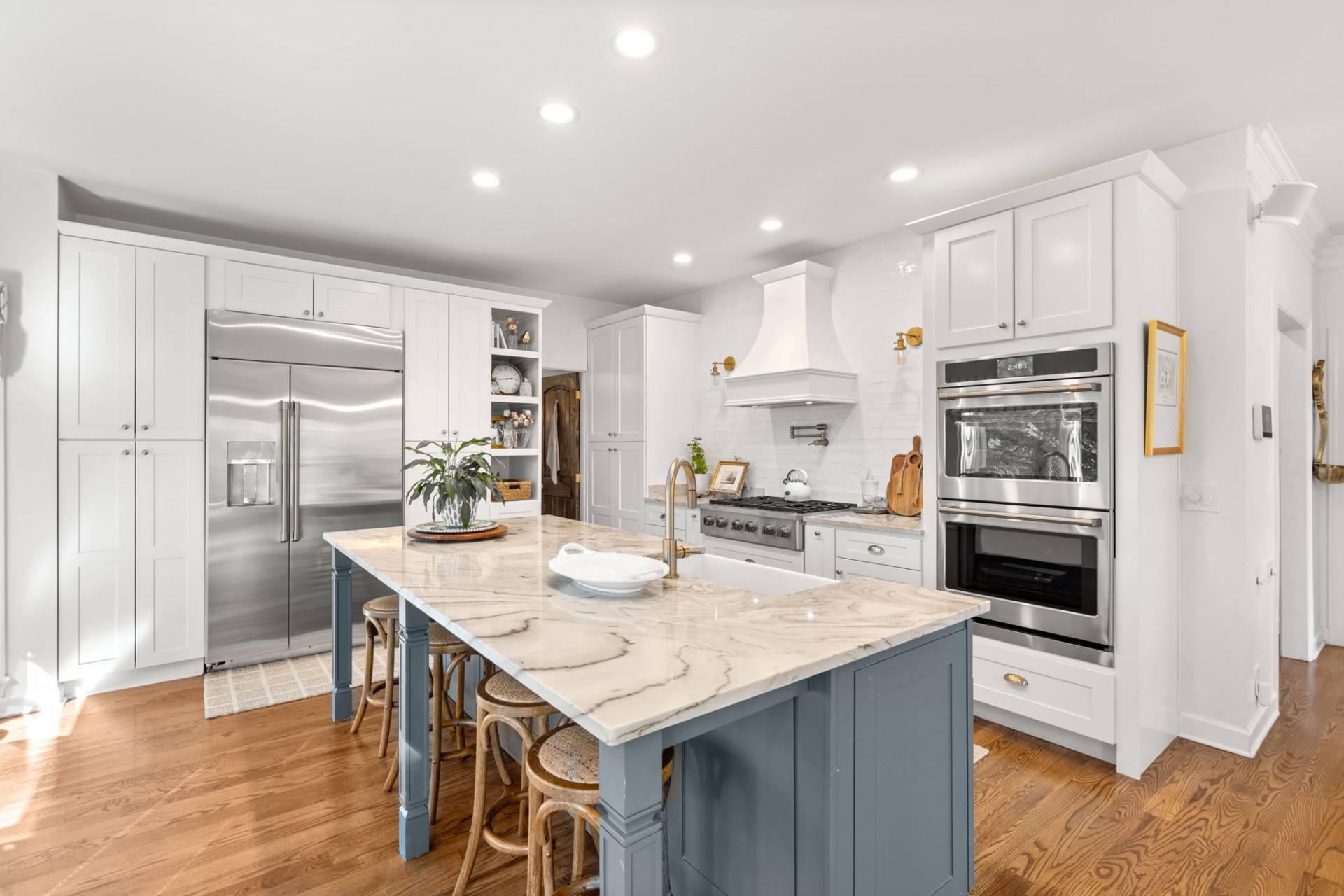 405 Ridge View Court Franklin, TN 37067 - Photo 7 of 55