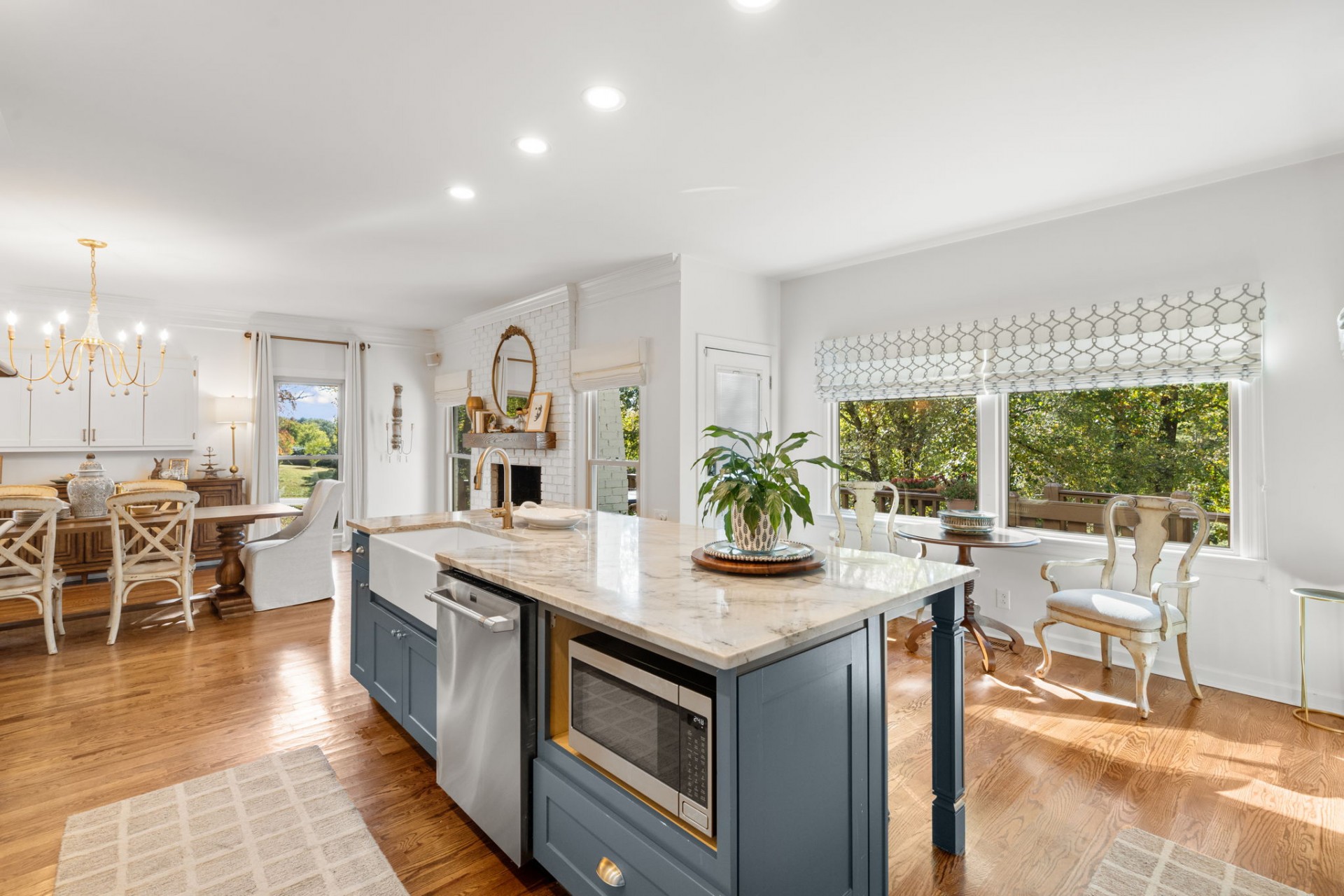 405 Ridge View Court Franklin, TN 37067 - Photo 9 of 55