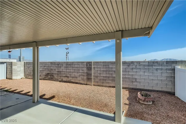 $1,760 | 2726 Wood Drift Street, North Las Vegas, NV 89030