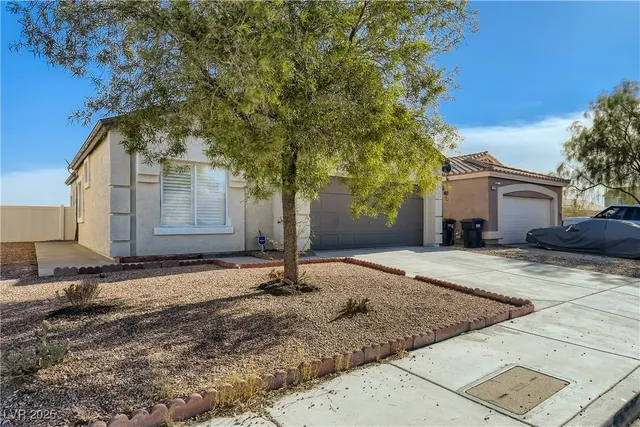 $1,760 | 2726 Wood Drift Street, North Las Vegas, NV 89030