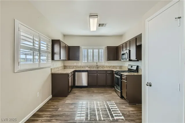 $1,760 | 2726 Wood Drift Street, North Las Vegas, NV 89030