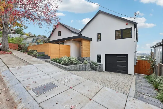 $2,390,000 | 526 Klamath Street, Brisbane, CA 94005