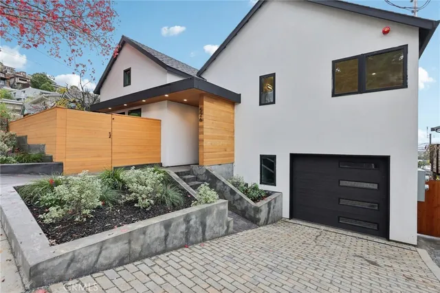 $2,390,000 | 526 Klamath Street, Brisbane, CA 94005