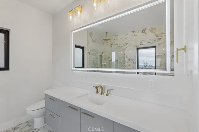 $2,390,000 | 526 Klamath Street, Brisbane, CA 94005