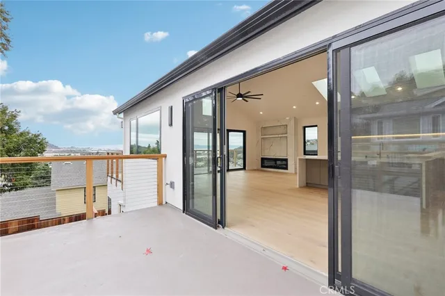 $2,390,000 | 526 Klamath Street, Brisbane, CA 94005