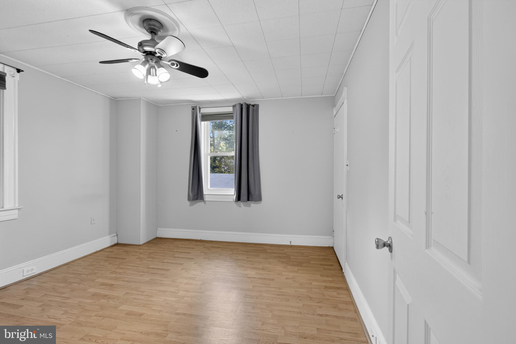 9 Rognel Avenue Baltimore, MD 21228 - Photo 28 of 47