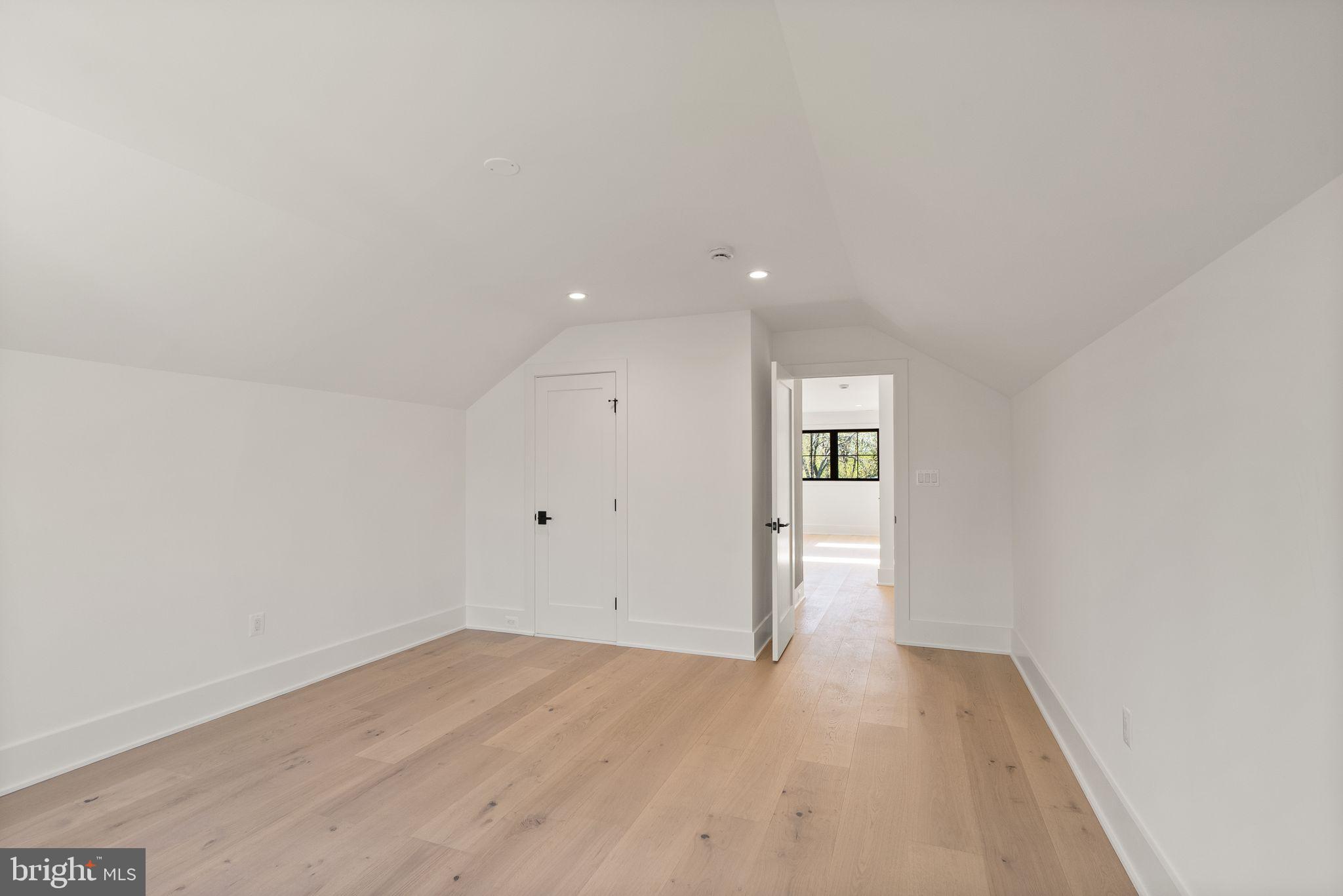 112 Elm Street Southwest Vienna, VA 22180 - Photo 63 of 96