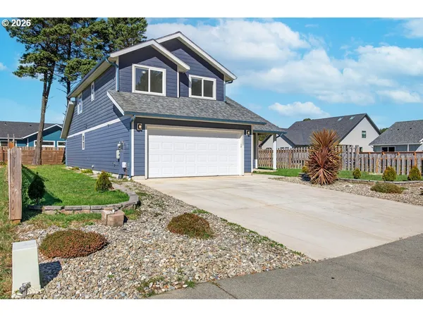 $579,000 | 2679 Franklin Avenue Southwest, Bandon, OR 97411