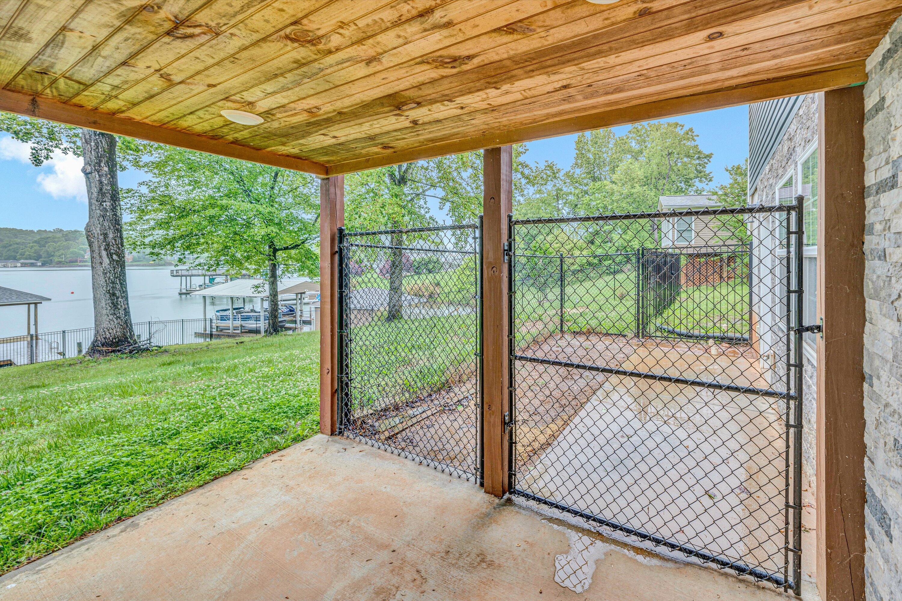 219 Emerald Point Penhook, VA 24137 - Photo 36 of 52 34-DSC00088