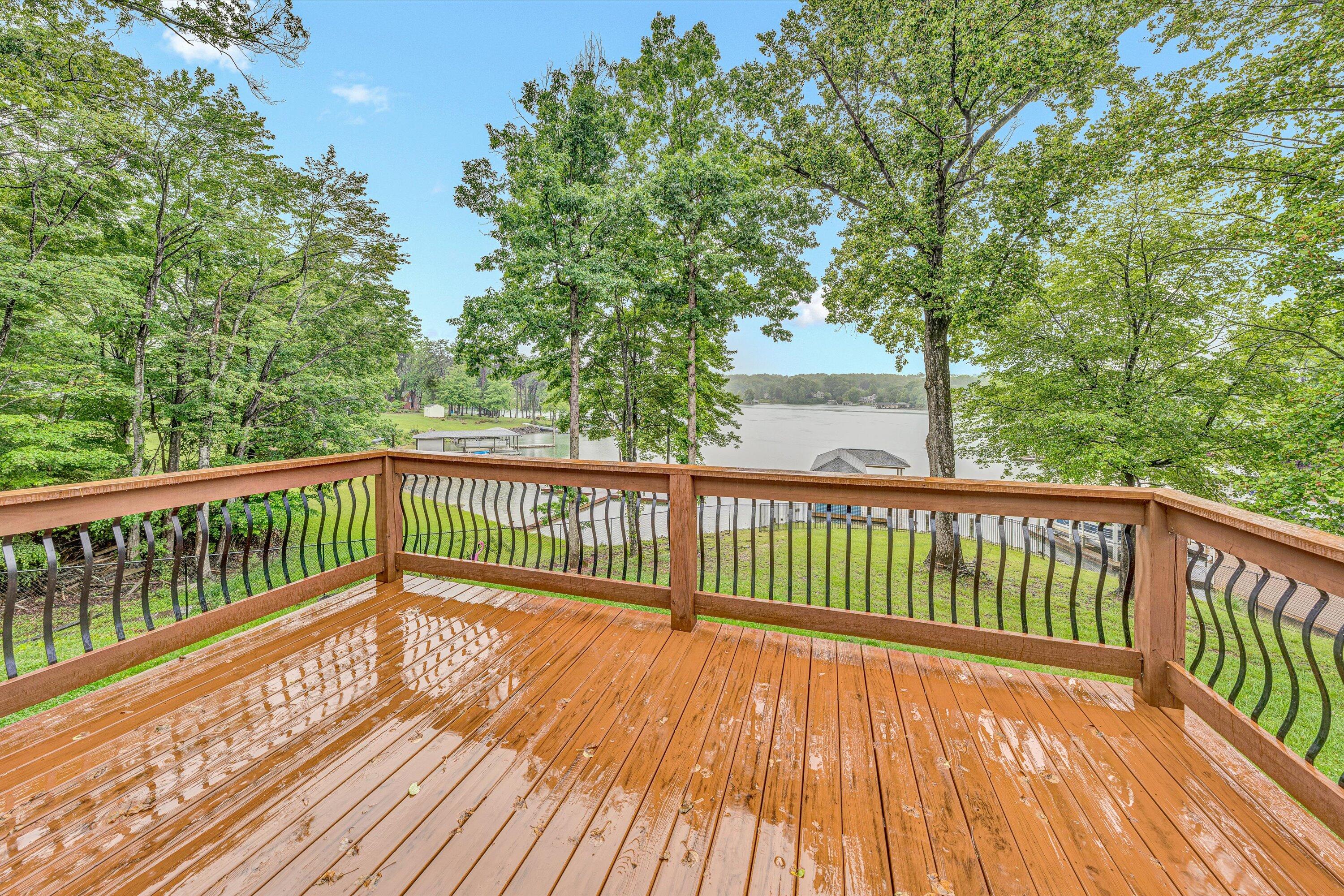 219 Emerald Point Penhook, VA 24137 - Photo 44 of 52 42-DSC00112