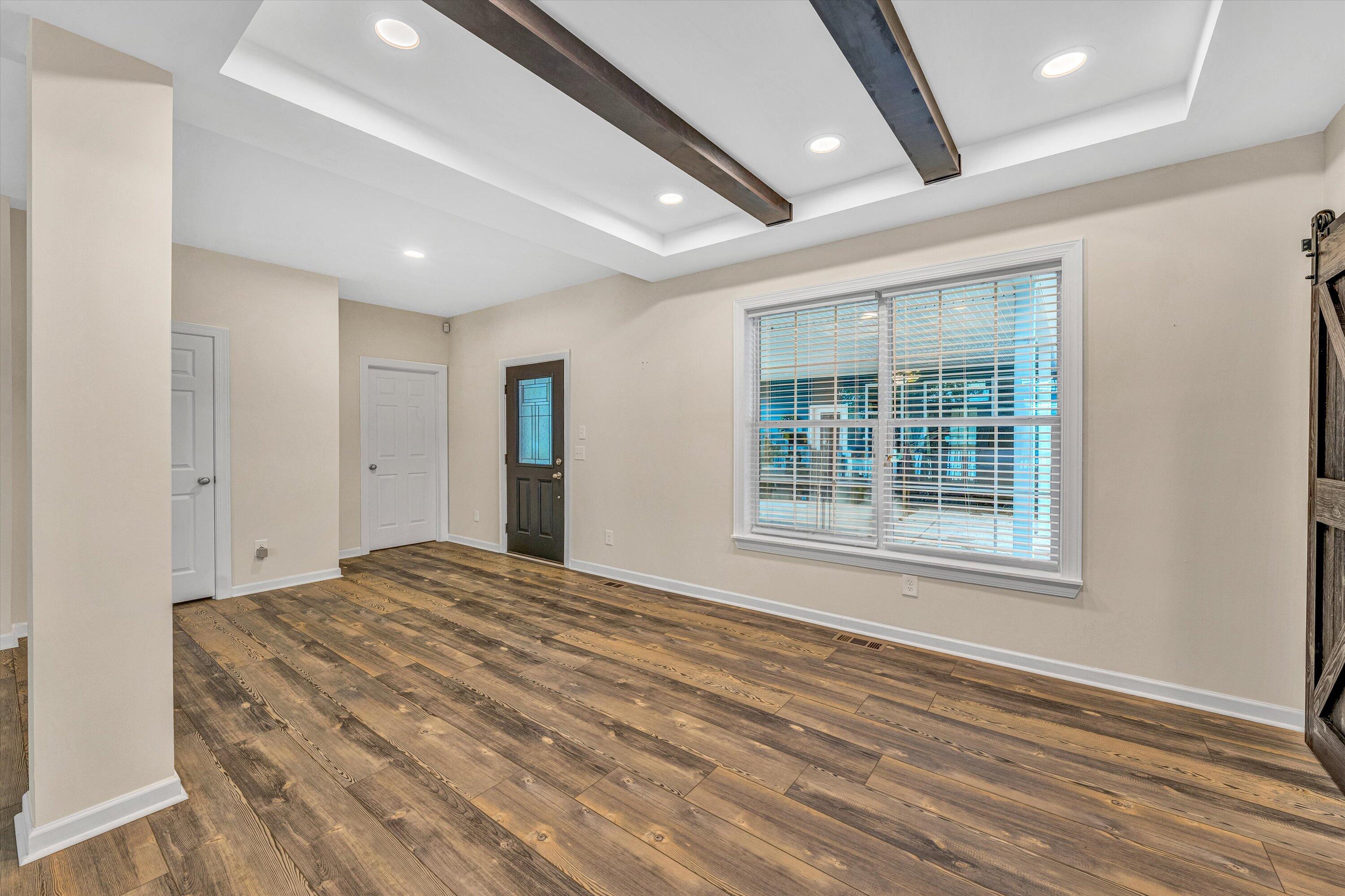 219 Emerald Point Penhook, VA 24137 - Photo 9 of 52 07-DSC00007