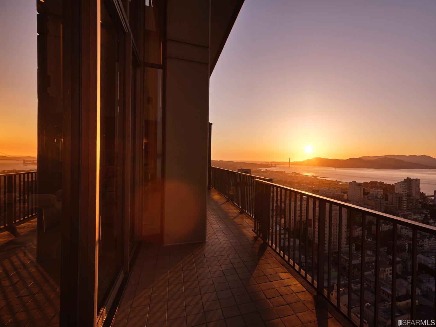 999 Green Street, Unit 3201 San Francisco, CA 94133 - Photo 24 of 28 a view of balcony with furniture