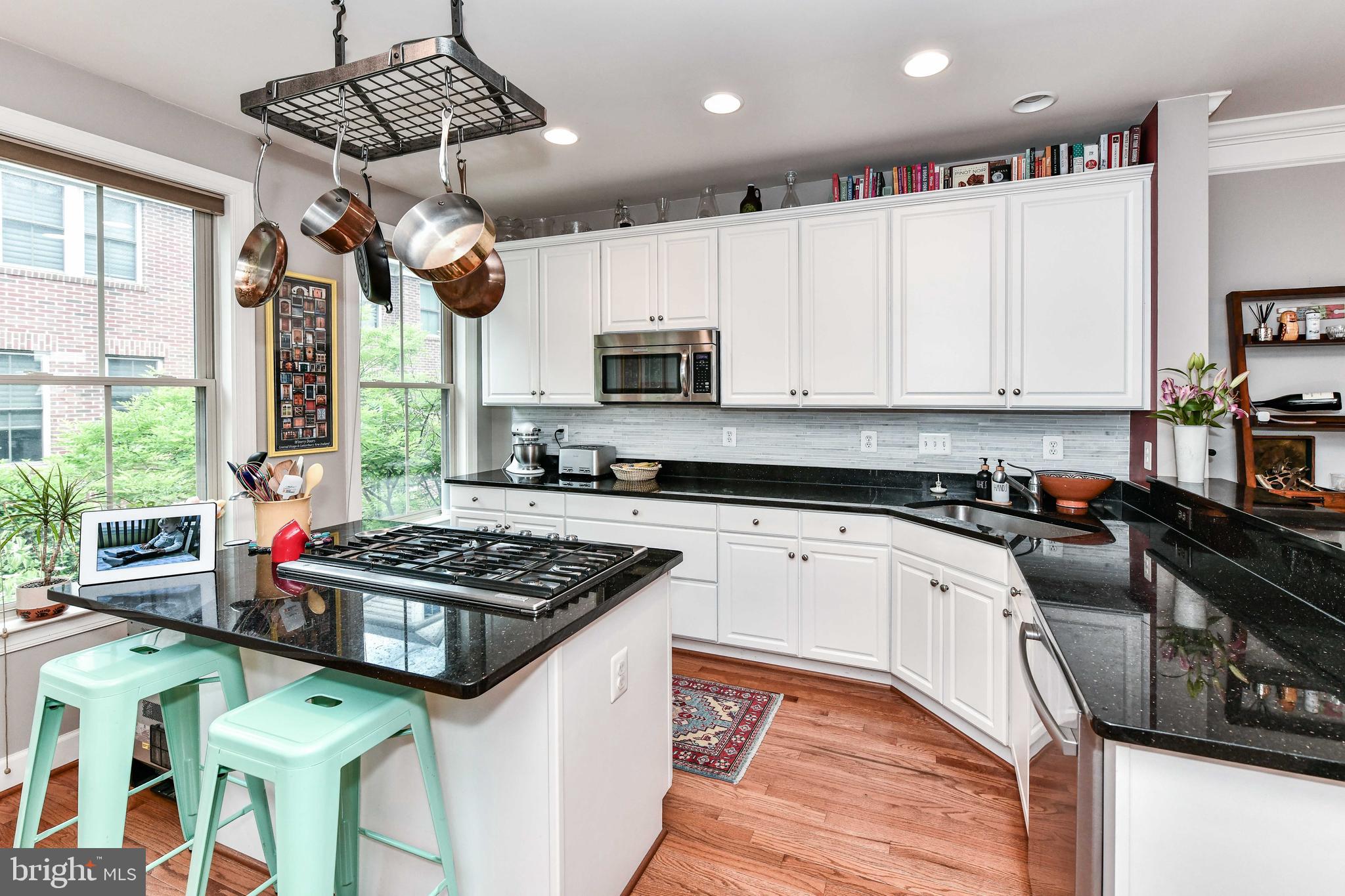 2505 South Kenmore Court Arlington, VA 22206 - Photo 2 of 44