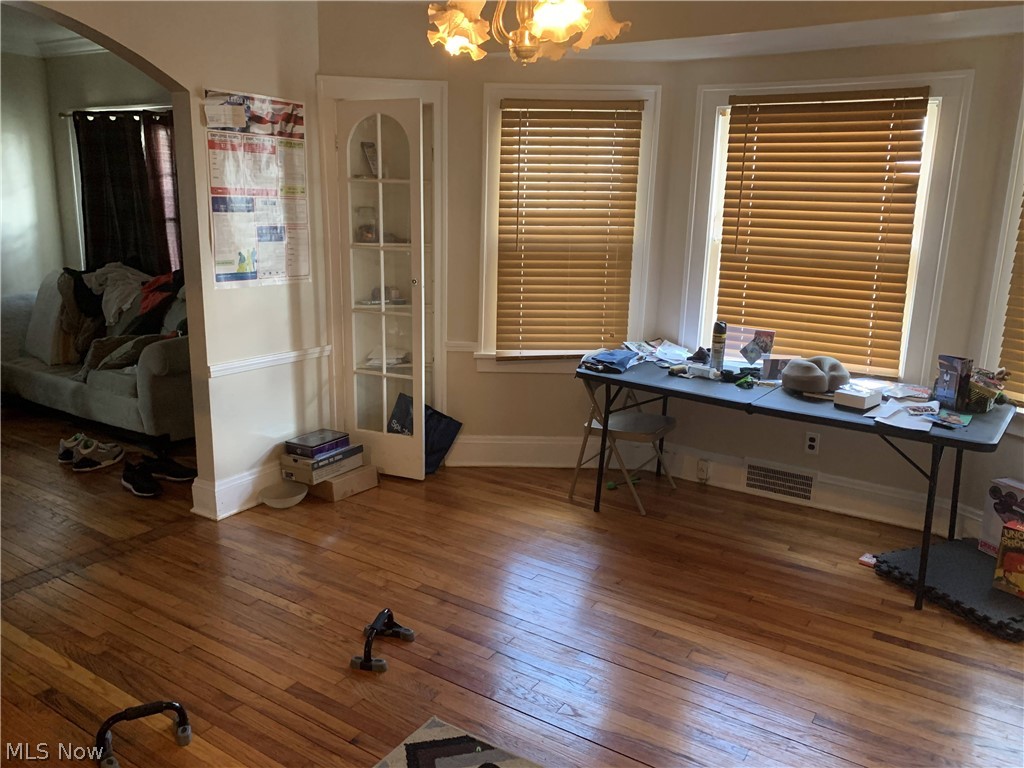 3634 Tullamore Road Cleveland, OH 44118 - Photo 25 of 35