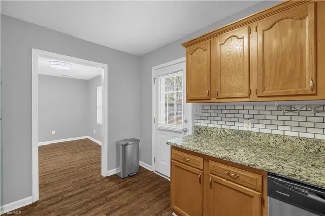 $227,500 | 135 Pineywood Street, Thomasville, NC 27360