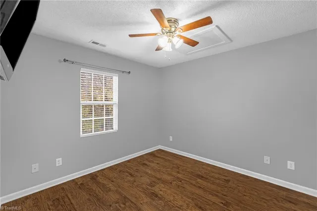 $227,500 | 135 Pineywood Street, Thomasville, NC 27360