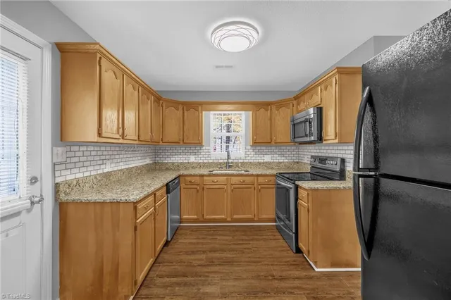 $227,500 | 135 Pineywood Street, Thomasville, NC 27360