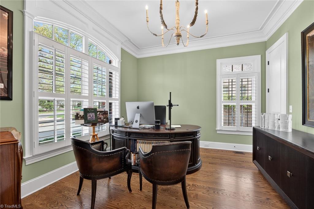 531 Arbor Road Winston-Salem, NC 27104 - Photo 9 of 45