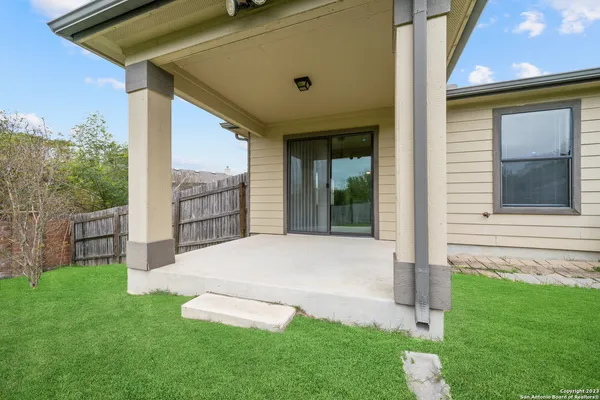 $1,695 | 6006 Scenic Links, Schertz, TX 78108