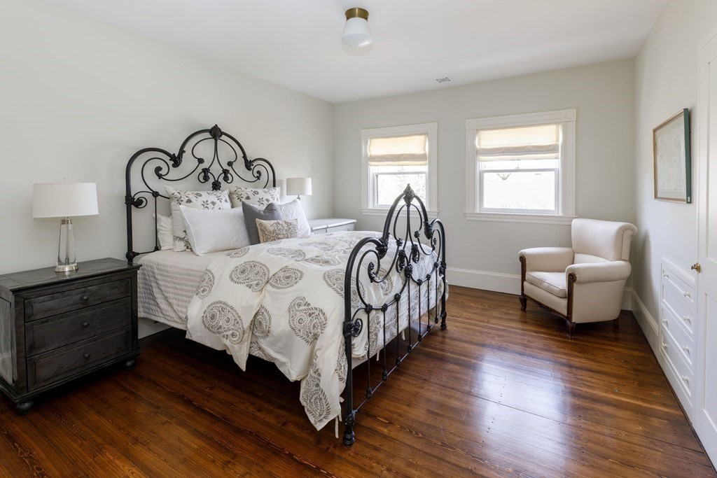 33 Prince Street Newton, MA 02465 - Photo 19 of 25