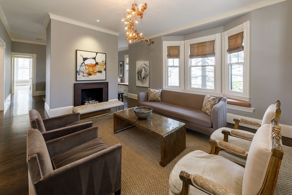 33 Prince Street Newton, MA 02465 - Photo 8 of 25